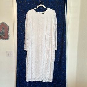 Beautiful lace dress NWT